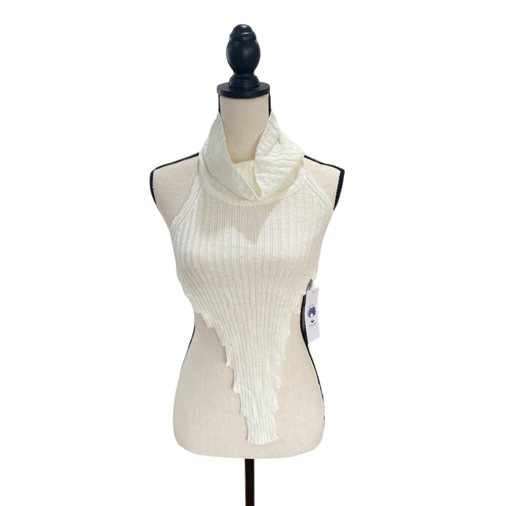 V Hem Turtleneck Sleeveless Sweater